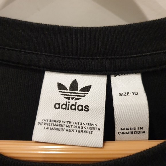 Adidas Black and Gold TShirt - Picture 3 of 4